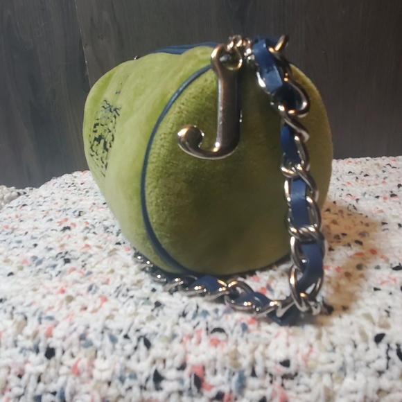 Juicy Couture y2k Juicy Crown Large Barrel Bag - Picture 4 of 13